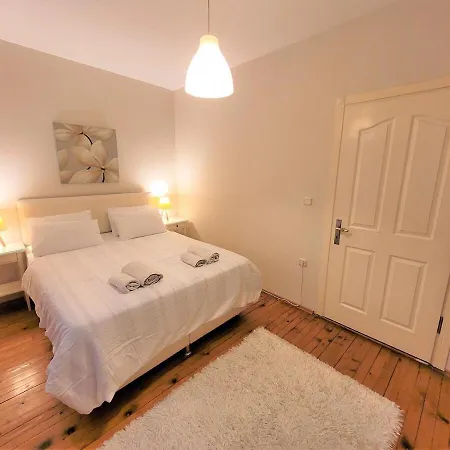 公寓 Taksim Bright 2br Apt Balcony, Cozy Interiors *